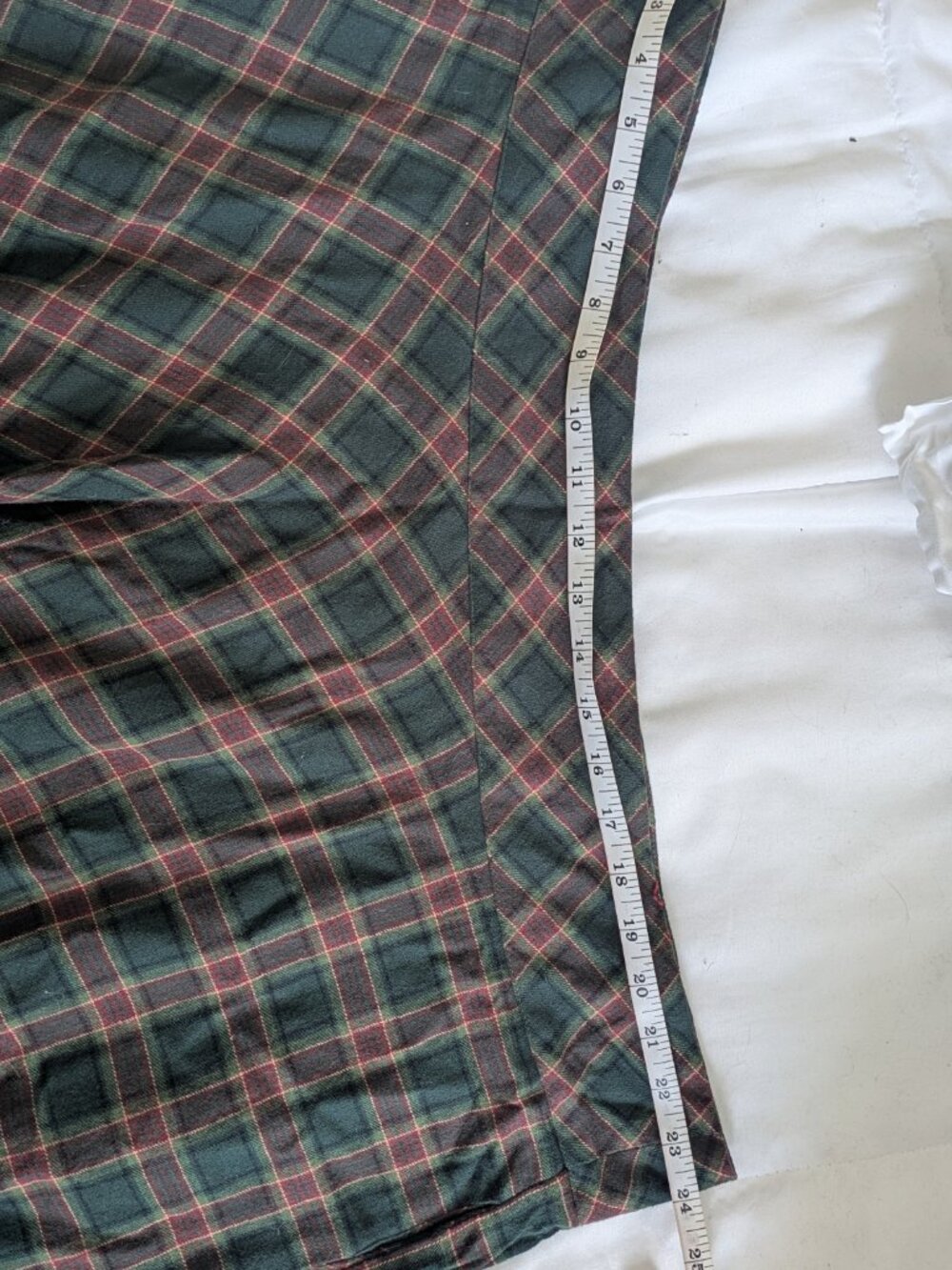 Unique Vintage Retro Emerald & Burgundy Plaid Vivien Swing Skirt (26/5X)